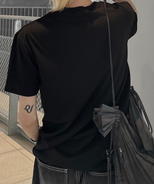 Chikashitsu +（チカシツプラス）の「【Chikashitsu +】compact stitch rib t-shirt / 【チカシツプラス】コンパクトステッチリブ半袖Tシャツ（Tシャツ/カットソー・メンズ・ホワイト/チャコール/ブラック・ONE SIZE）」の10枚目の写真