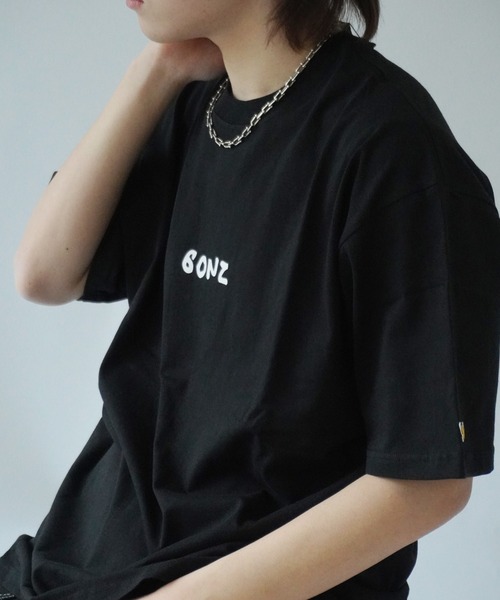 （What it isNt）ART BY MARKGONZALES（ワットイットイズント）の「【 （What it isNt）ART BY MARKGONZALES / (ワットイットイズント) アートバイ マークゴンザレス 】 GONZ Tee ( RELAX FIT )（Tシャツ/カットソー・メンズ・ブラック/ホワイト・XL/L/M）」の6枚目の写真