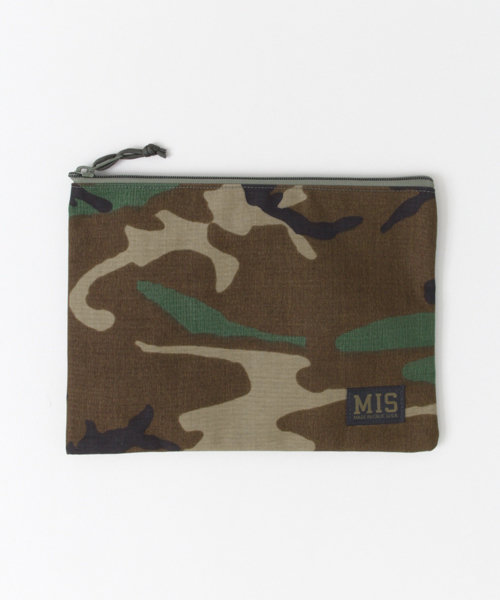 URBAN RESEARCH DOORS MENS（アーバンリサーチ ドアーズ メンズ）の「MIS TOOL POUCH M（クラッチバッグ・メンズ・ブラック/オリーブ/カモフラージュ/その他1・FREE）」の3枚目の写真