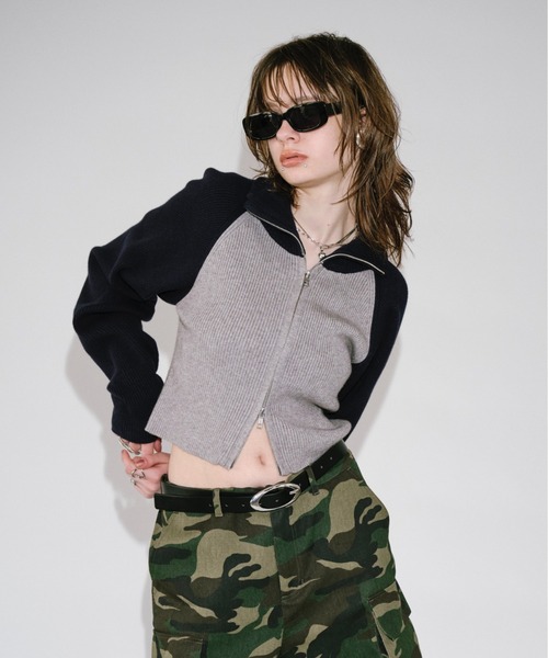 WHO'S WHO gallery（フーズフーギャラリー）の「【新色登場】ラグランジップニット（ニット/セーター・レディース・ブラウン系その他/ブラック/ブルー系その他/ネイビー/ブラウン/オフホワイト/ブラウン系その他2/ブラック系その他/ブルー系その他2/ブラック系その他2・FREE）」の9枚目の写真