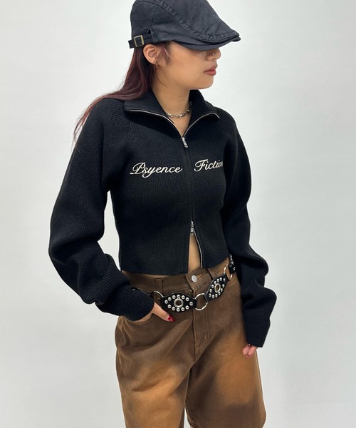 WHO'S WHO gallery（フーズフーギャラリー）の「【新色登場】ラグランジップニット（ニット/セーター・レディース・ブラウン系その他/ブラック/ブルー系その他/ネイビー/ブラウン/オフホワイト/ブラウン系その他2/ブラック系その他/ブルー系その他2/ブラック系その他2・FREE）」の4枚目の写真