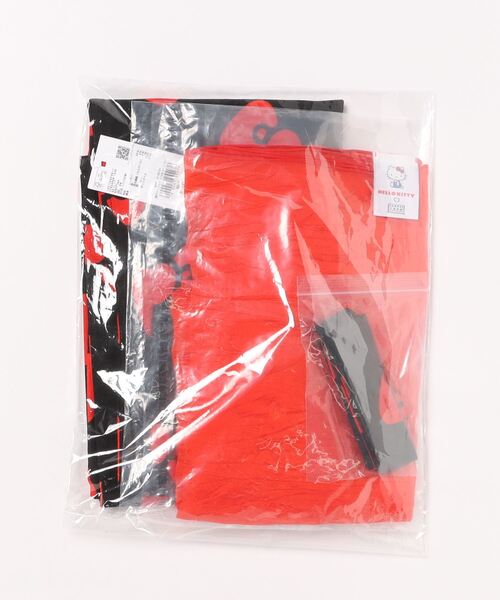 LOWRYS FARM（ローリーズファーム）の「【HELLO KITTY】ユカタ　122174（浴衣・キッズ・ブラック/オフホワイト・130cm/110cm/150cm）」の4枚目の写真