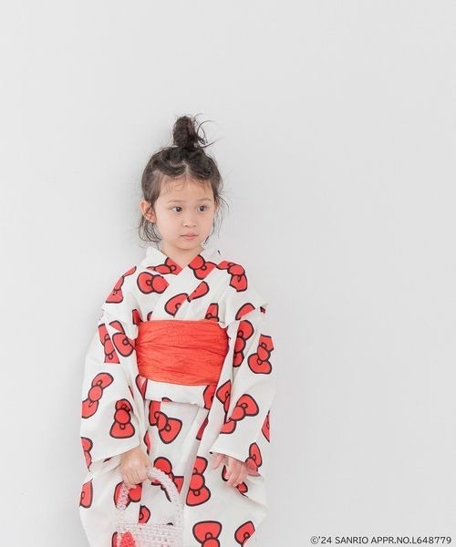LOWRYS FARM（ローリーズファーム）の「【HELLO KITTY】ユカタ　122174（浴衣・キッズ・ブラック/オフホワイト・130cm/110cm/150cm）」の20枚目の写真