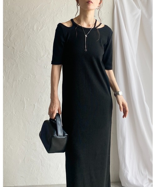 大SALE!!BCBG MAXAZRIA カットアウトショルダーワンピース ☆BCBG MAXAZRIA カットアウトマキシ丈カクテルワンピース