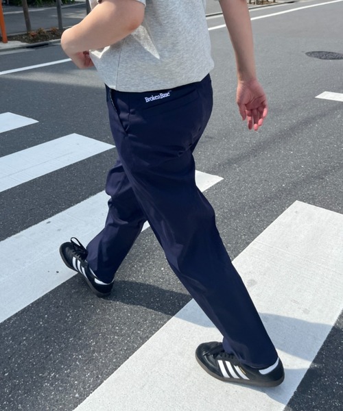 BROKEN BASE(ブロークンベース)の「One point stitch low rise chino(チノパンツ・メンズ・ブラック/ネイビー・MEDIUM/LARGE)」の5枚目の写真