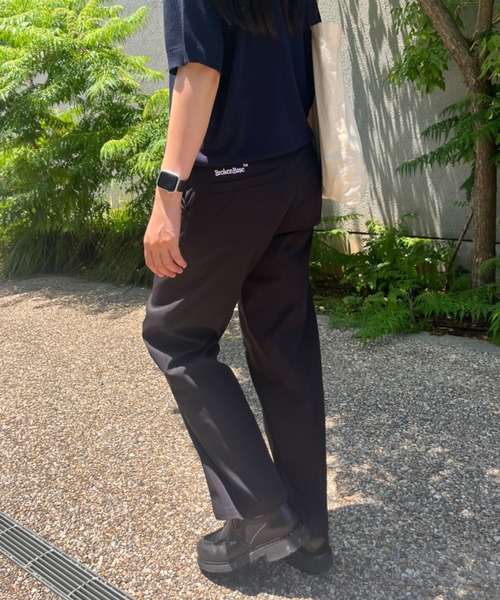 BROKEN BASE(ブロークンベース)の「One point stitch low rise chino(チノパンツ・メンズ・ブラック/ネイビー・MEDIUM/LARGE)」の11枚目の写真