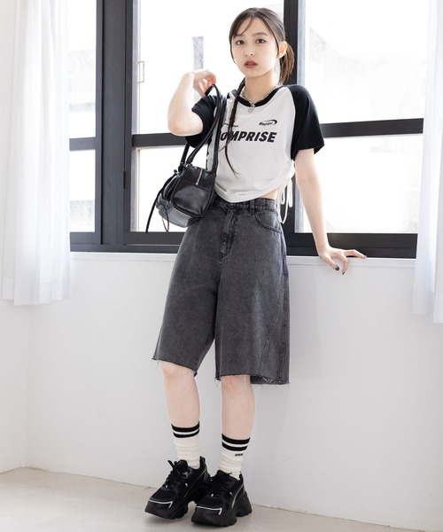 repipi armario（レピピ アルマリオ）の「Wラインロゴルーズ（ソックス/靴下・キッズ・ホワイト×ブルー/ホワイト×ブラック/ブラック×ホワイト/ホワイト×パープル/ホワイト×グリーン/グレー/ホワイト×ライム・FREE）」の8枚目の写真