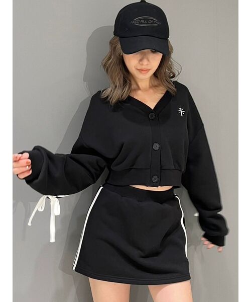 GYDA（ジェイダ）の「【SETUP着用可】クロスポイント2ラインショートスウェットカーディガン（カーディガン/ボレロ・レディース・ブラック/オフホワイト/グレー・FREE）」の10枚目の写真