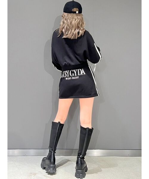 GYDA（ジェイダ）の「【SETUP着用可】クロスポイント2ラインショートスウェットカーディガン（カーディガン/ボレロ・レディース・ブラック/オフホワイト/グレー・FREE）」の17枚目の写真