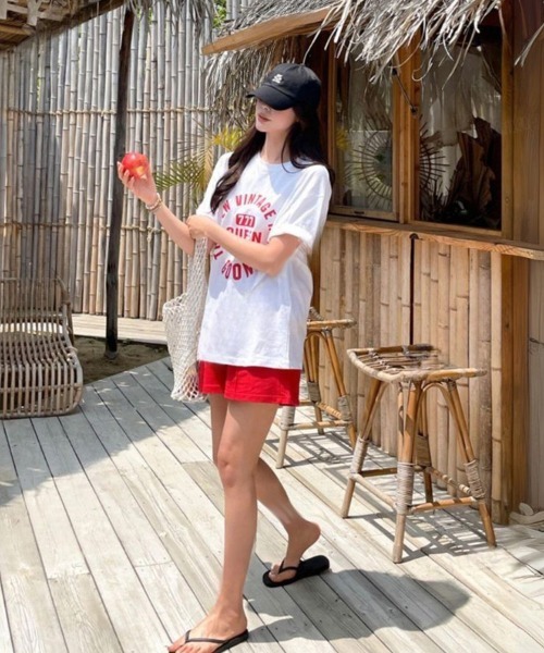 Dalfwin(ダールフィン)の「韓国ファッション 【上下セット】VINTAGEロゴ半袖Tシャツ×ショートパンツセットアップ(ルームウェア/パジャマ・レディース・ブルー系/レッド系/グレー系・FREE)」の11枚目の写真