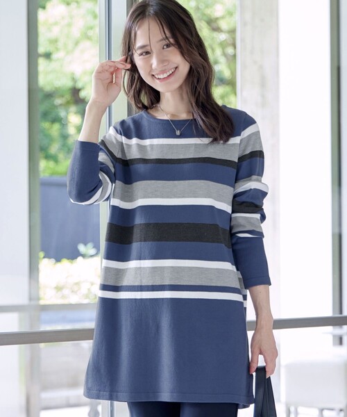 Tiaclasse(ティアクラッセ)の「マルチボーダーニットチュニック(ニット/セーター・レディース・ボルドー/ネイビー/チャコールグレー/ブルー・M/L)」の20枚目の写真