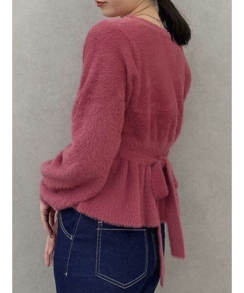 dazzlin(ダズリン)の「ミニシャギーペプラムカーデトップス(ニット/セーター・レディース・チャコールグレー/レッド/オフホワイト・FREE)」の17枚目の写真