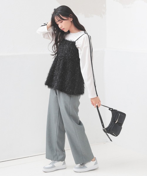 Honeys（ハニーズ）の「フェザーキャミソール（キャミソール・レディース・チャコール/アイボリー/ブラック/グレー・S/M/L）」の9枚目の写真