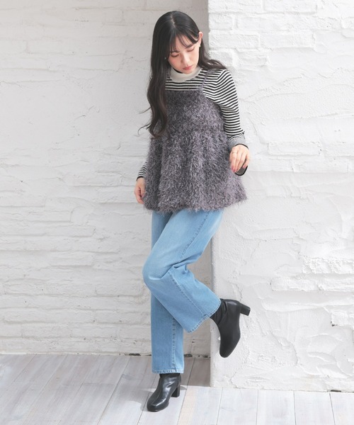 Honeys（ハニーズ）の「フェザーキャミソール（キャミソール・レディース・チャコール/アイボリー/ブラック/グレー・S/M/L）」の17枚目の写真