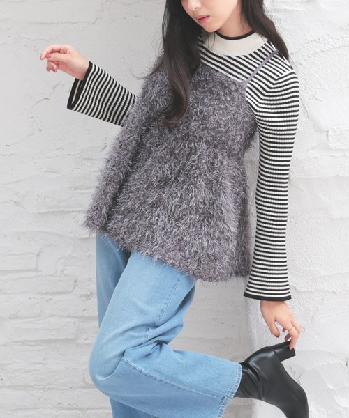 Honeys（ハニーズ）の「フェザーキャミソール（キャミソール・レディース・チャコール/アイボリー/ブラック/グレー・S/M/L）」の18枚目の写真