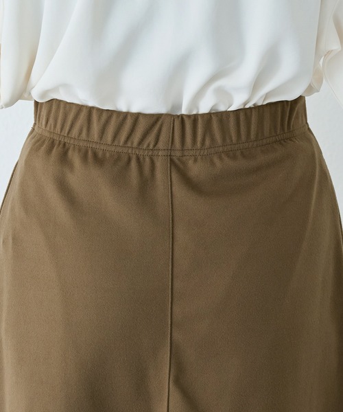 LAVEANGE（ラビアンジェ）の「ミディ丈タックスカート（スカート・レディース・グレー/ブラック/ブラウン・5L/4L/M/3L/LL）」の17枚目の写真