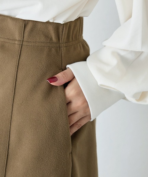 LAVEANGE（ラビアンジェ）の「ミディ丈タックスカート（スカート・レディース・グレー/ブラック/ブラウン・5L/4L/M/3L/LL）」の18枚目の写真