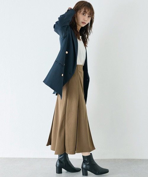 LAVEANGE（ラビアンジェ）の「ミディ丈タックスカート（スカート・レディース・グレー/ブラック/ブラウン・5L/4L/M/3L/LL）」の11枚目の写真