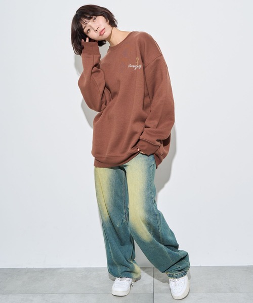 WEGO(ウィゴー)の「WEGO/ガールイラストグラフィックプルオーバー(スウェット・メンズ・チャコールグレー/アッシュグレー/ブラウン・MEDIUM/LARGE)」の16枚目の写真