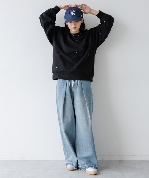 RAGEBLUE(レイジブルー)の「ミニフラワー刺繍ルーズスウェット(スウェット・レディース・ブラウン/オフホワイト/ブラック・FREE)」の9枚目の写真