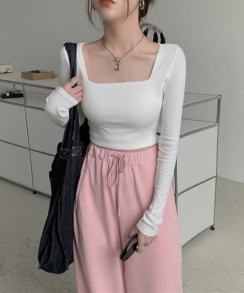 Asterellivi(アステレリビ)の「スクエアネック ショート丈 リブ カットソー(Tシャツ/カットソー・レディース・ホワイト/ブラック/チャコールグレー・FREE)」の7枚目の写真