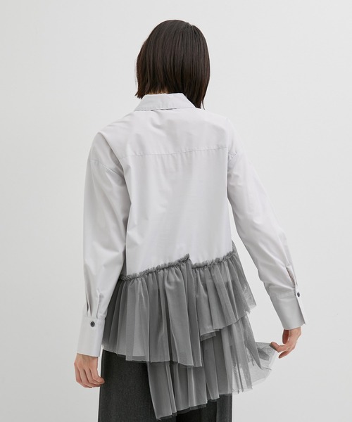 UNITED TOKYO（ユナイテッドトウキョウ）の「【残りわずか！】シャンブレーチュールコンビシャツ｜防シワ/春服（シャツ/ブラウス・レディース・ブラック/ライトグレー・FREE）」の8枚目の写真