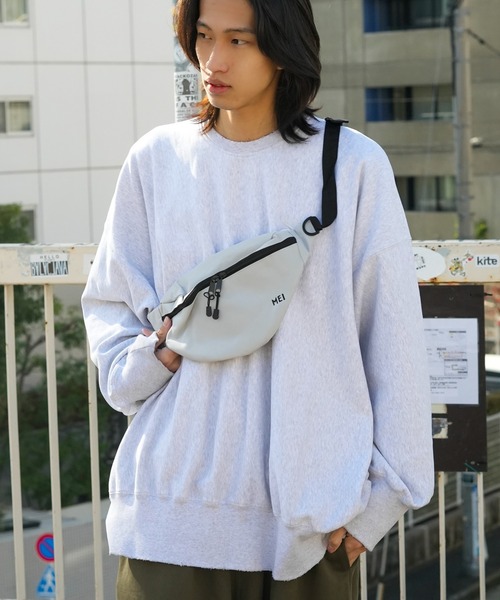 MEI(メイ)の「【MEI / メイ】ロゴ刺繍-STANDARD MOON SHOULDER/ムーンショルダー/ユニセックス(ボディバッグ/ウエストポーチ・メンズ・サックスブルー/カーキ/ワイン/グレー/ネイビー/ブラウン/ブラック/ベージュ/グリーン・FREE)」の15枚目の写真