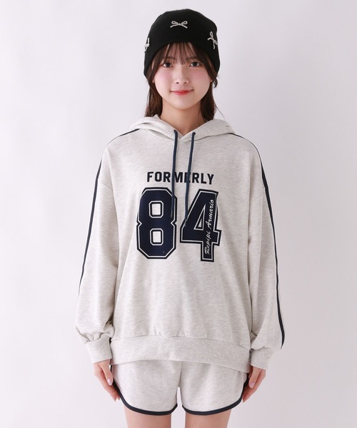 repipi armario（レピピ アルマリオ）の「ナンバリングセットアップ（セットアップ・キッズ・ネイビー/グレー/レッド・LARGE/MEDIUM/SMALL）」の7枚目の写真