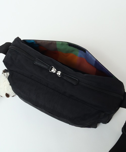 AVOCA(アヴォカ)の「【AVOCA/アヴォカ】横長ショルダーバッグ(容量:約6L)(ショルダーバッグ・レディース・ネイビー/ブラック/ベージュ・FREE)」の12枚目の写真