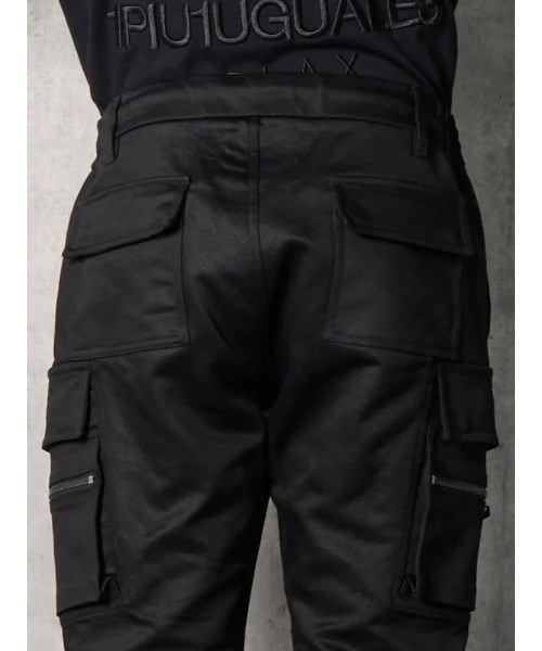 1piu1uguale3 RELAX(ウノピュウノウグァーレトレリラックス)の「【1PIU1UGUALE3 RELAX】SLIM カーゴパンツ 通年(ウノ ピゥ ウノ ウグァーレ トレ)(カーゴパンツ・メンズ・ブラック・M/L/LL)」の7枚目の写真
