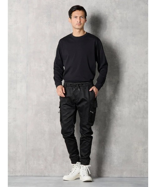 1piu1uguale3 RELAX(ウノピュウノウグァーレトレリラックス)の「【1PIU1UGUALE3 RELAX】SLIM カーゴパンツ 通年(ウノ ピゥ ウノ ウグァーレ トレ)(カーゴパンツ・メンズ・ブラック・M/L/LL)」の8枚目の写真