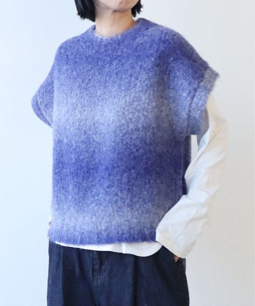 yuni(ユニ )の「Tumbes Alpaca スクエアベスト(ベスト・レディース・ブルー/オレンジ/ベージュ・FREE)」の2枚目の写真