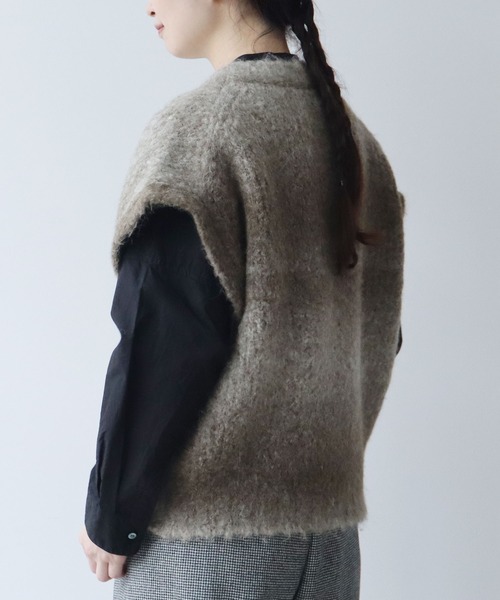 yuni(ユニ )の「Tumbes Alpaca スクエアベスト(ベスト・レディース・ブルー/オレンジ/ベージュ・FREE)」の10枚目の写真