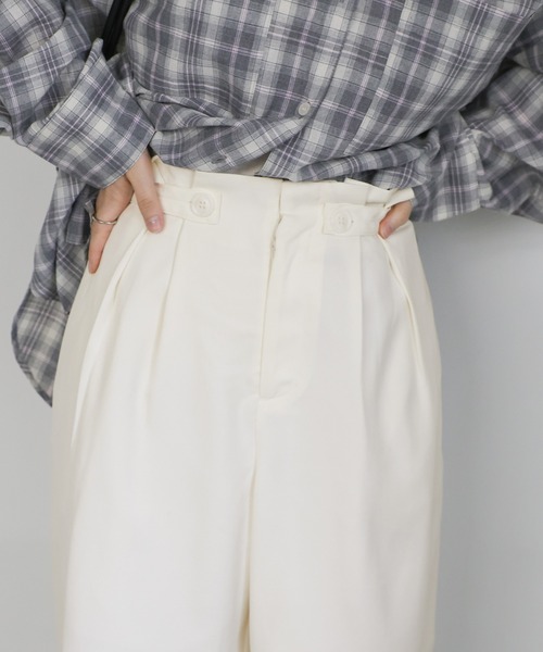 select MOCA(セレクトモカ)の「サイドベルトボタンワイドパンツ(スラックス・レディース・ブラック/オフホワイト/ライトグレー・MEDIUM/LARGE)」の16枚目の写真