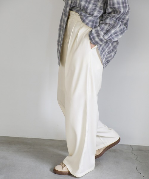 select MOCA(セレクトモカ)の「サイドベルトボタンワイドパンツ(スラックス・レディース・ブラック/オフホワイト/ライトグレー・MEDIUM/LARGE)」の18枚目の写真