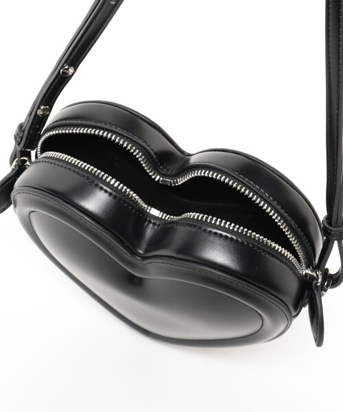 JW PEI  Francisca ハート型 ロゴ ショルダー バッグ Francisca Heart Shaped Crossbody Bag - Black | JW PEI
