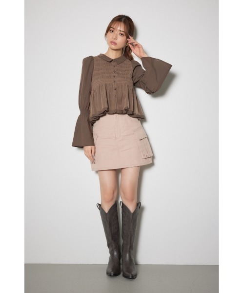rienda（リエンダ）の「シャーリングフリルチュールブラウス（シャツ/ブラウス・レディース・ブラウン/ホワイト/ブルー・FREE）」の7枚目の写真