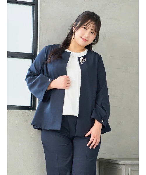 Re-J&SUPURE(リジェイアンドスプル)の「【大きいサイズ】【360°ストレッチ】ポンチョジャケット(ノーカラージャケット・レディース・ブラック/ネイビー/オフホワイト・XX-LARGE/XXX-LARGE/X-LARGE)」の3枚目の写真