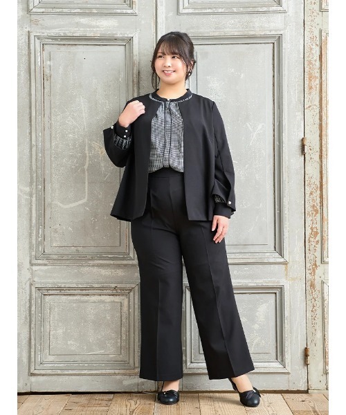 Re-J&SUPURE(リジェイアンドスプル)の「【大きいサイズ】【360°ストレッチ】ポンチョジャケット(ノーカラージャケット・レディース・ブラック/ネイビー/オフホワイト・XX-LARGE/XXX-LARGE/X-LARGE)」の7枚目の写真