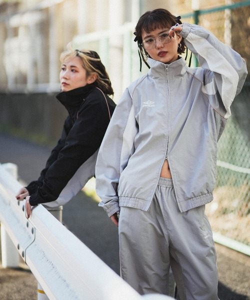 UMBRO（アンブロ）の「UMBROｘムラサキスポーツ トラックパンツ オーバーサイズ コラボ ユニセックス セットアップ対応 MD18MSPT01/WMD18MSPT01（その他パンツ・メンズ・ライトグレー/チャコール/サンドベージュ/ブラック/ブラック系その他/ネイビー・M/S/XL/L）」の9枚目の写真