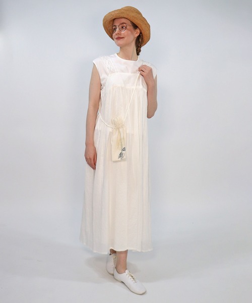 haupia(ハウピア)の「旅する花。【ワンピース】(ワンピース・レディース・オフホワイト/チャコールグレー/ネイビー・MEDIUM)」の11枚目の写真