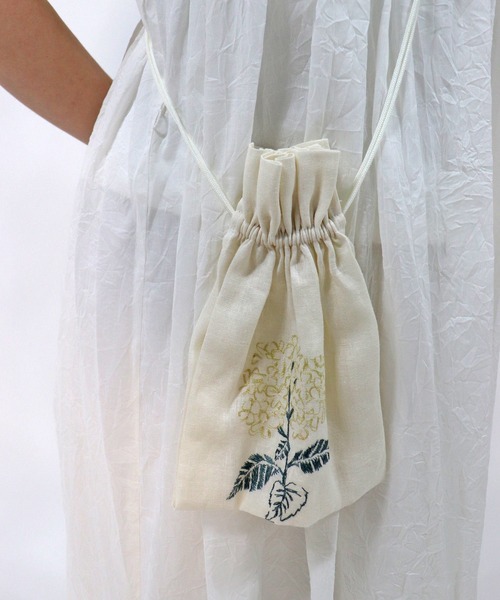 haupia(ハウピア)の「旅する花。【ワンピース】(ワンピース・レディース・オフホワイト/チャコールグレー/ネイビー・MEDIUM)」の14枚目の写真