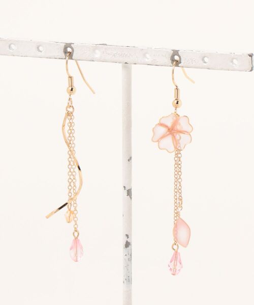 カヤ（カヤ）の「【カヤ】四季の花ピアス（ピアス（両耳用）・レディース・その他4/その他7/その他9/その他12/その他6/その他1/その他2/その他3/その他5/その他11/その他8/その他10・FREE）」の4枚目の写真