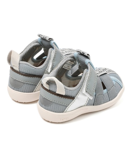 IFME(イフミー)の「BABY|ifme nature ワイドテープウォーターシューズ(サンダル・キッズ・ブルー/ベージュ・12.0cm/12.5cm/13.0cm/13.5cm/14.0cm/14.5cm/15.0cm)」の10枚目の写真