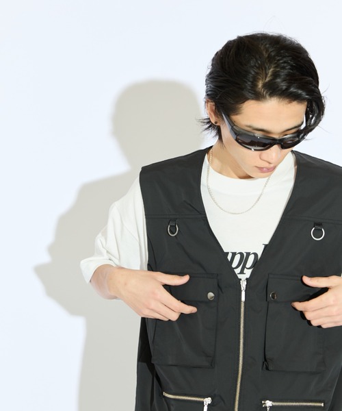 Lui's（ルイス）の「【Neucon/ニューコン】マルチポケットフィッシャーマンZIPベスト（ベスト・メンズ・ライトグレー/ブラック・FREE）」の7枚目の写真