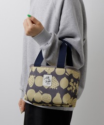 emesuelee（エメスーリー）の「保冷保温ランチバッグ フルーツ柄（その他雑貨）」