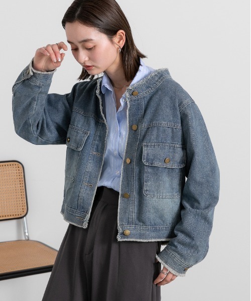 ad thie（アドティエ）の「ノーカラー フリンジ デニムジャケット（デニムジャケット・レディース・ブルー・FREE）」の21枚目の写真