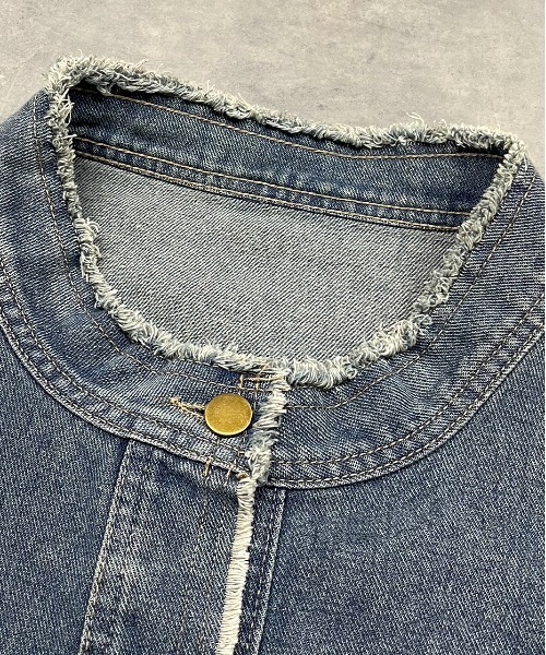 ad thie（アドティエ）の「ノーカラー フリンジ デニムジャケット（デニムジャケット・レディース・ブルー・FREE）」の22枚目の写真