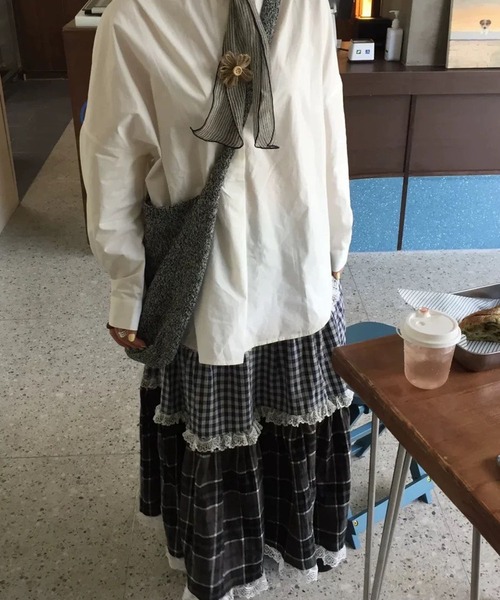 leune(ルネ)の「チェック切り替えティアードスカート(スカート・レディース・ブラック・LARGE/MEDIUM/SMALL)」の4枚目の写真