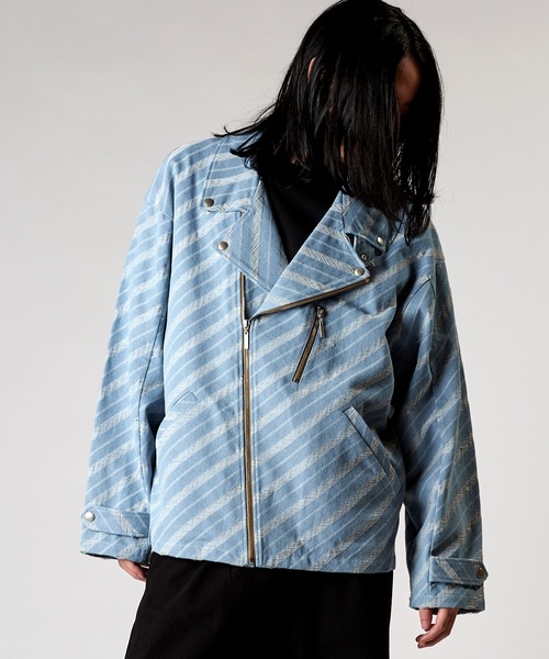NO ID.（ノーアイディ）の「【NO ID.】JQ Denim Big Riders Jacket / JQ デニム ビッグ ライダース ジャケット（ライダースジャケット・メンズ・ブルー系その他4/インディゴブルー/ライトブルー・ONE SIZE）」の4枚目の写真